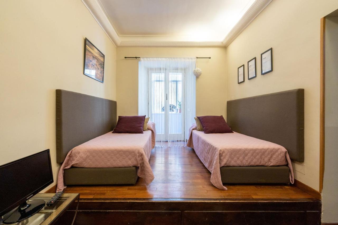 Colosseo Ohana Suite Intero Appartamento Open Space Рим Екстер'єр фото