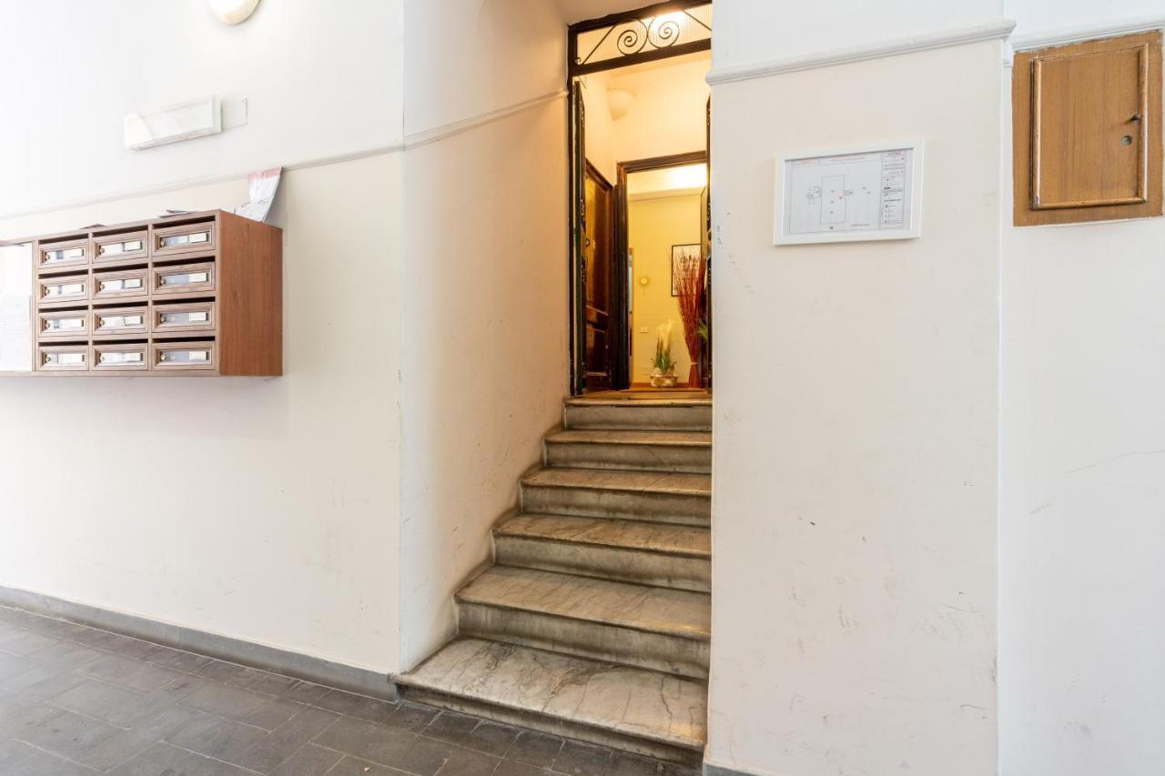 Colosseo Ohana Suite Intero Appartamento Open Space Рим Екстер'єр фото